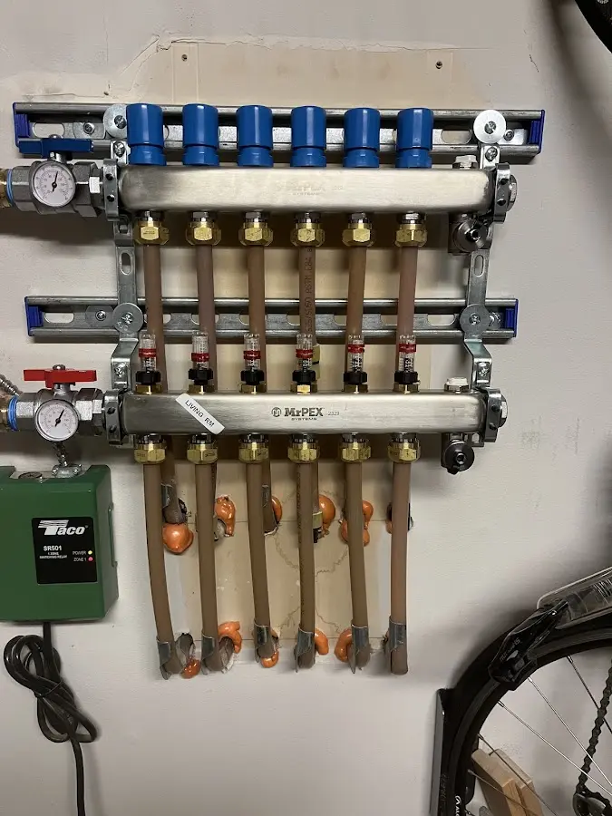 Plumber performing Gas Leak Detection at a residential property in Glen Carbon